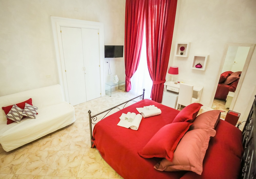 Hotel Napoli Mia 46/65