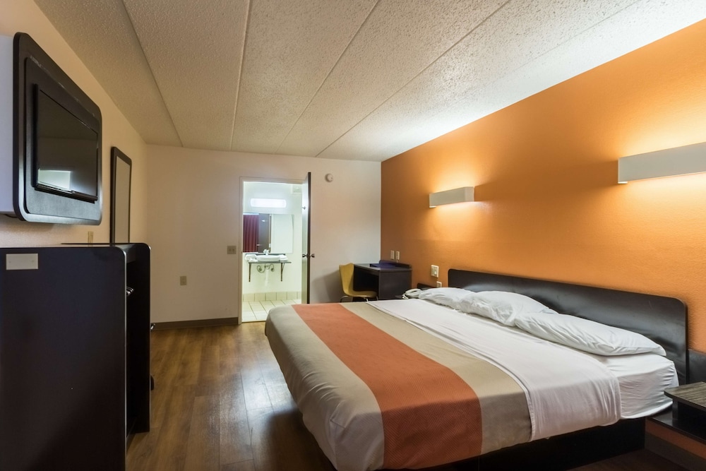 Motel6 Crawfordsville, IN 20/51
