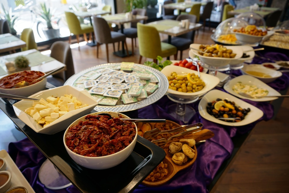 Zeniva Hotel Izmir 39/48
