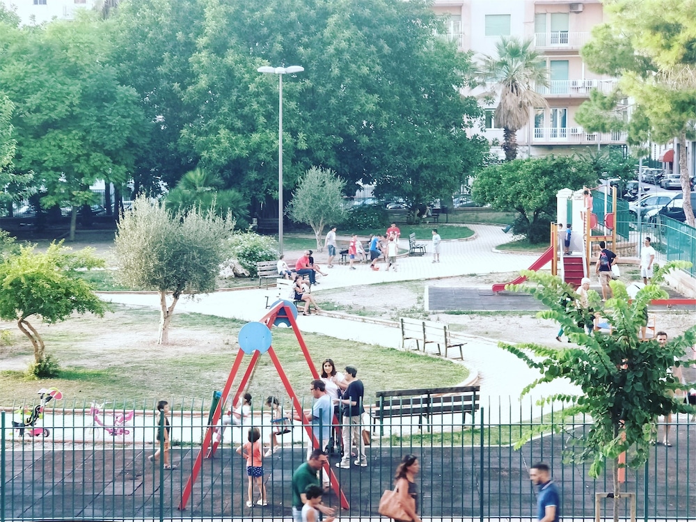 B And B Ciclamino 28/33