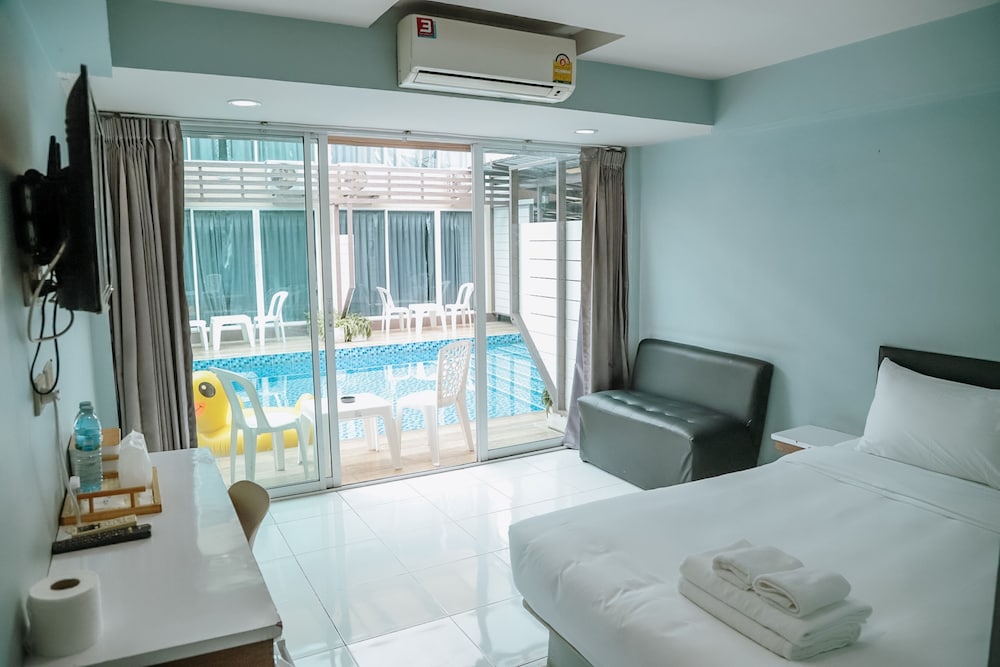 Pool Villa Donmueang 25/50