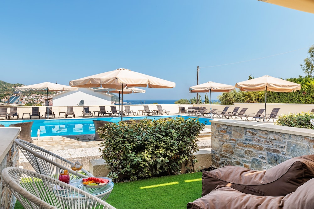 Skopelos Holidays Hotel 6/71