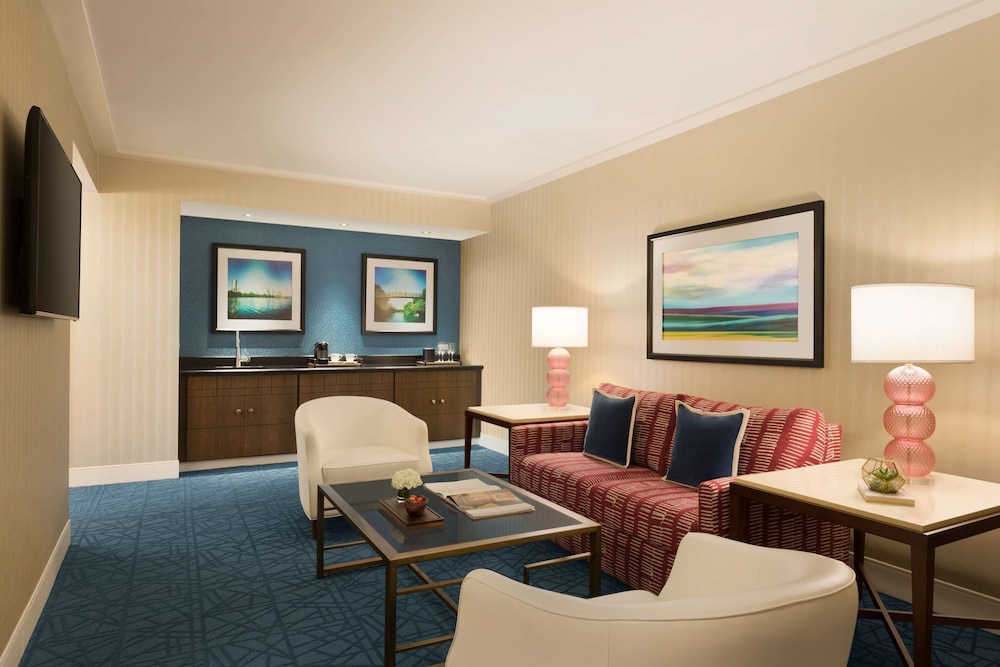 Fairmont Austin 49/72