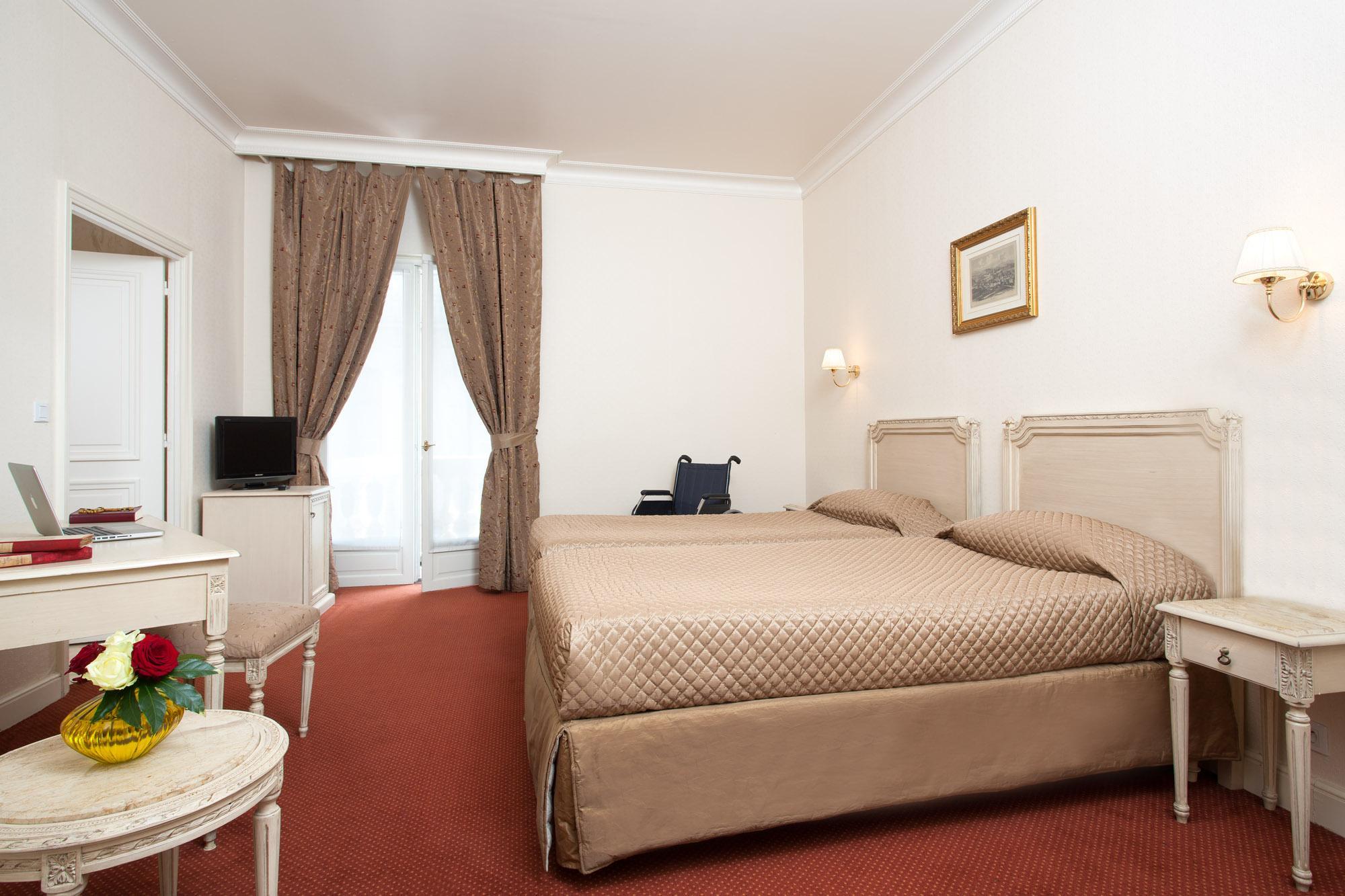 Semi Room, Superior, 2 Semi Double Beds, Accessible