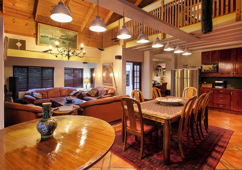 Bed And Breakfast In Waterkloof 36/50