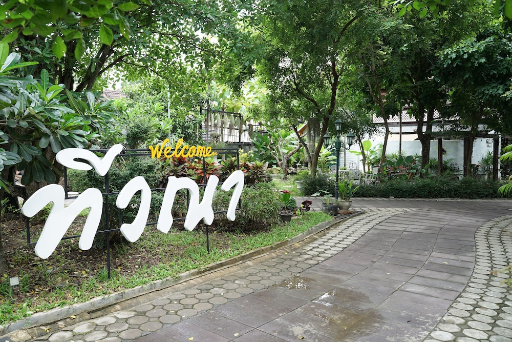 Teewana Healthy Vegetables House 47/50