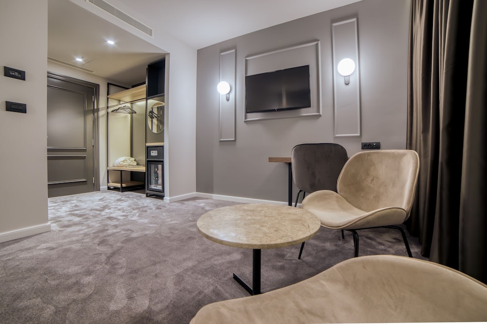 Boscovich Boutique Hotel 42/54