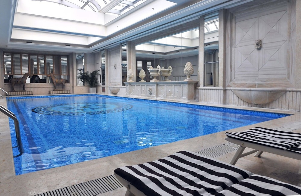 Boyue Beijing Hotel 12/29