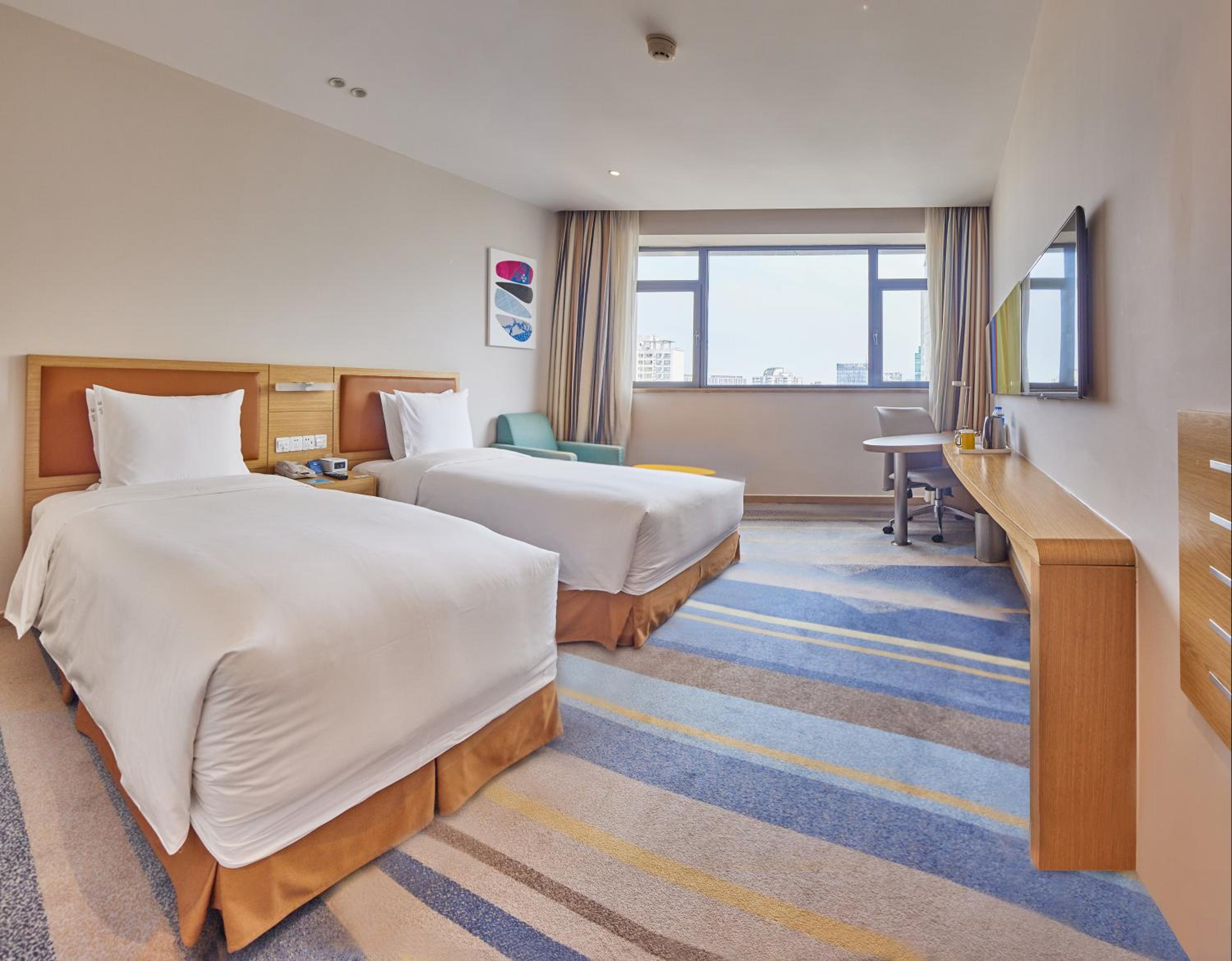 Standard, Single Bed, Extra Floor Space، Holiday Inn Express Shanghai Zhenping 4/6