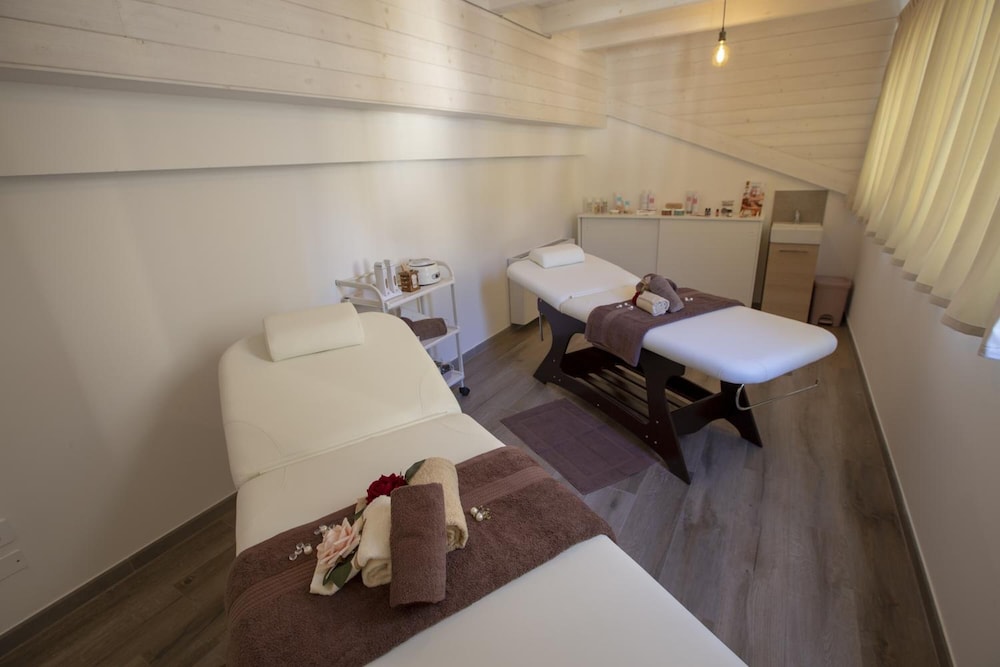 Luxmari hotel & spa 47/64