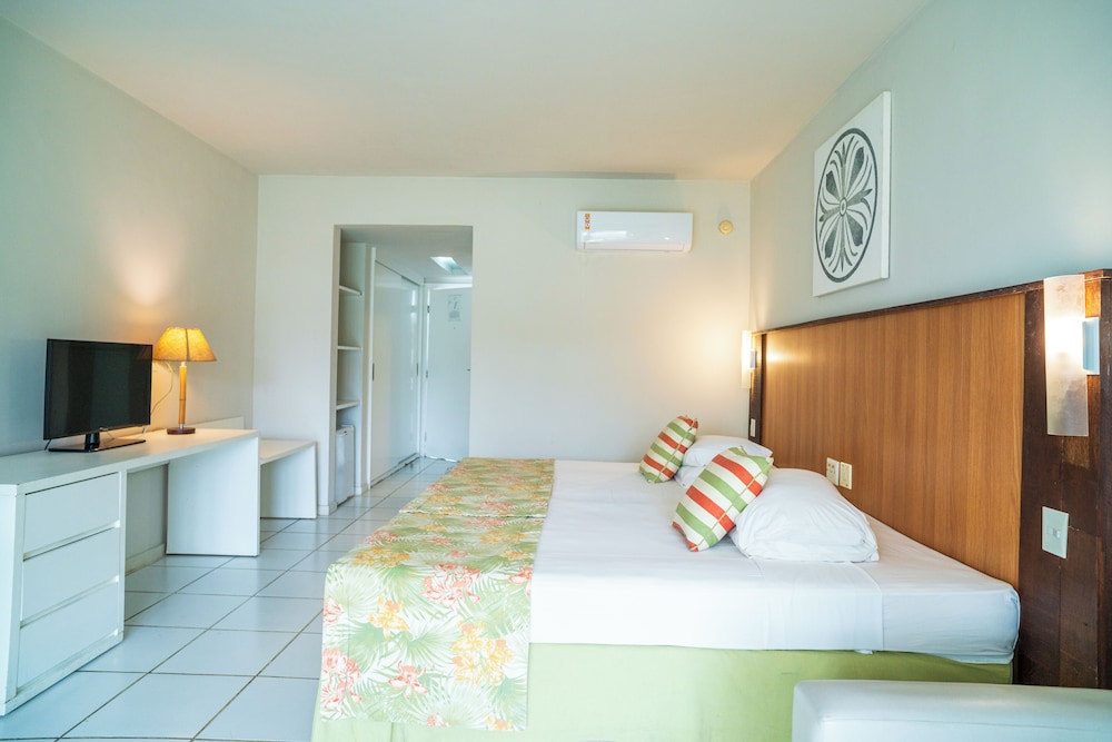 ROOM 1, LUXURY