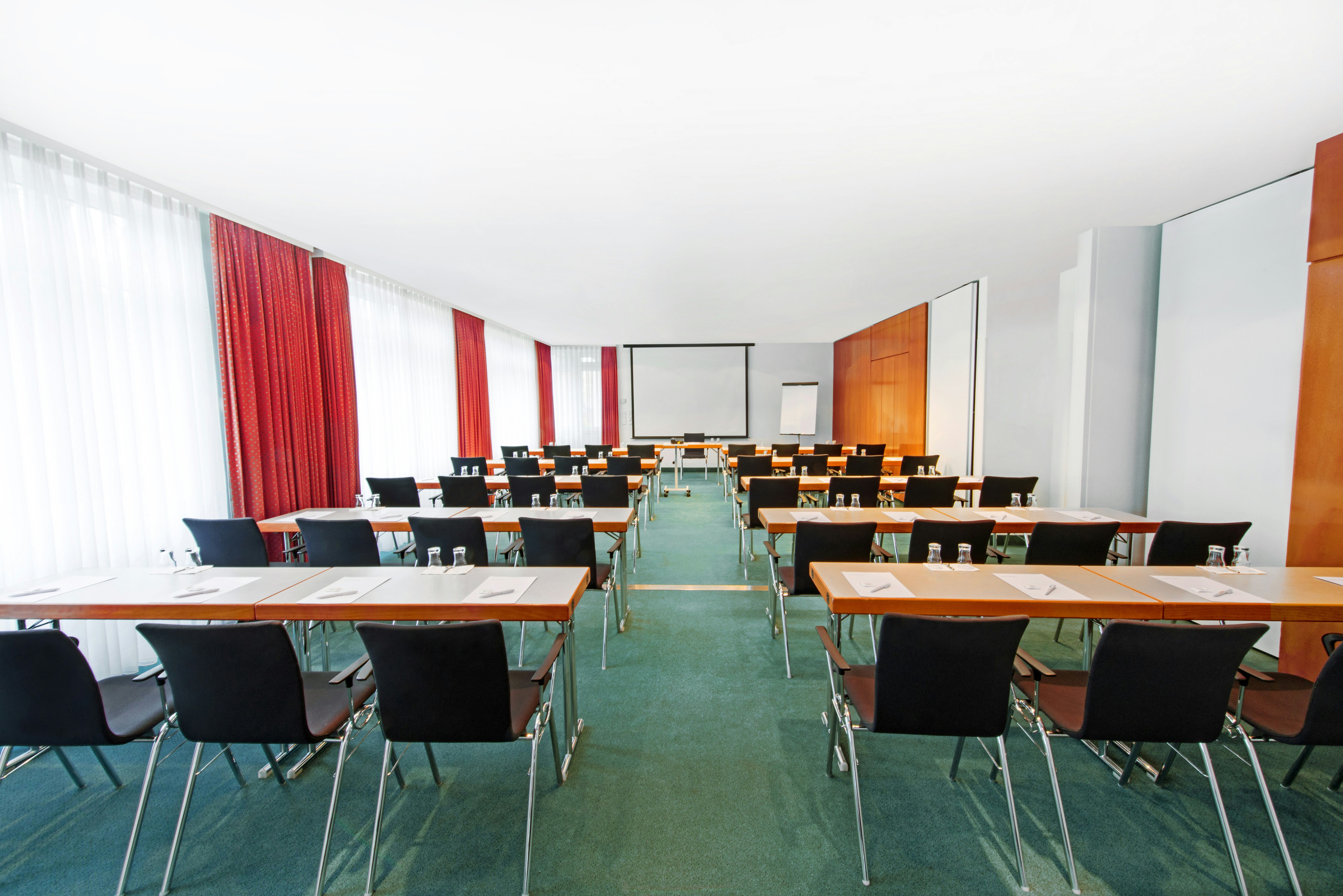 Dormero Hotel Dresden Airport Formerly Airport Hotel Dresden 45/52