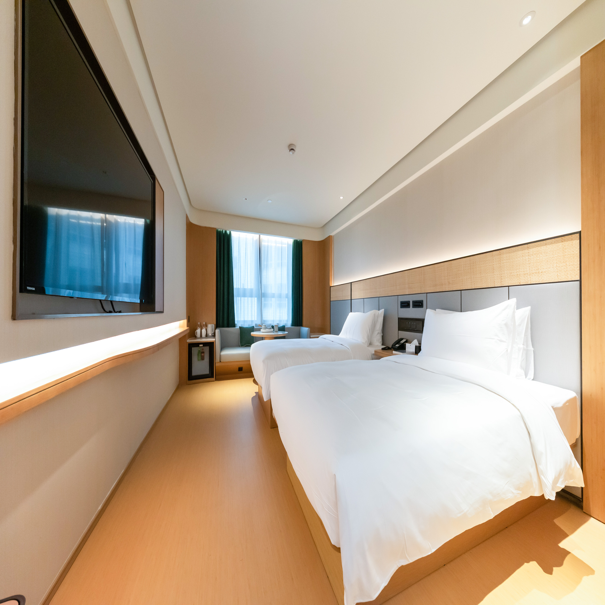 Ji Hotel Shanghai People's Square Nanjing Road Pedestrian Street 12/46