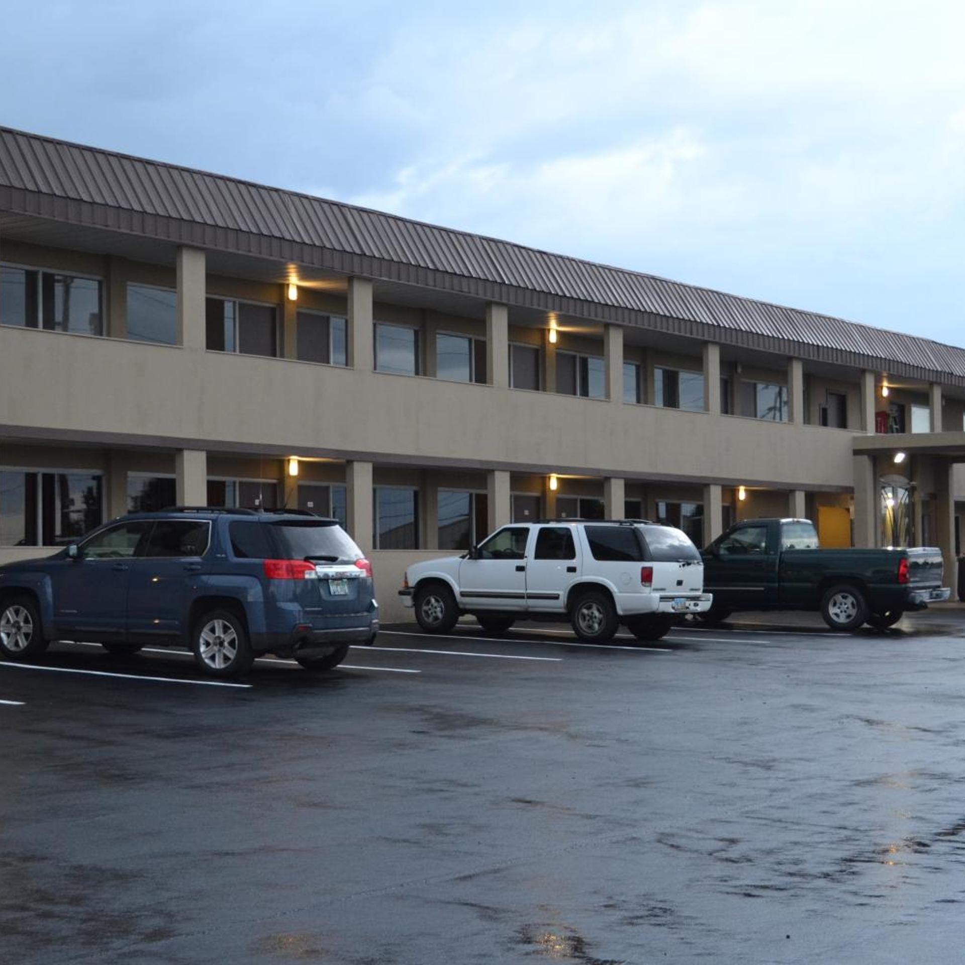 Wave Hotels 38/49