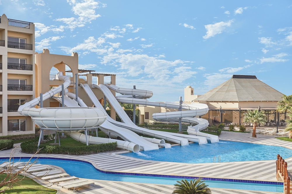 Steigenberger Aqua Magic Hotel 46/50