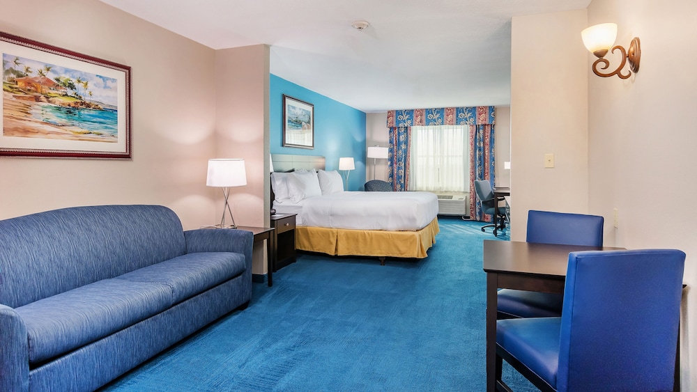 Holiday Inn Express and Suites Kendall 46/77