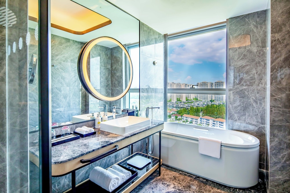 Pullman Suzhou Taicang 40/41