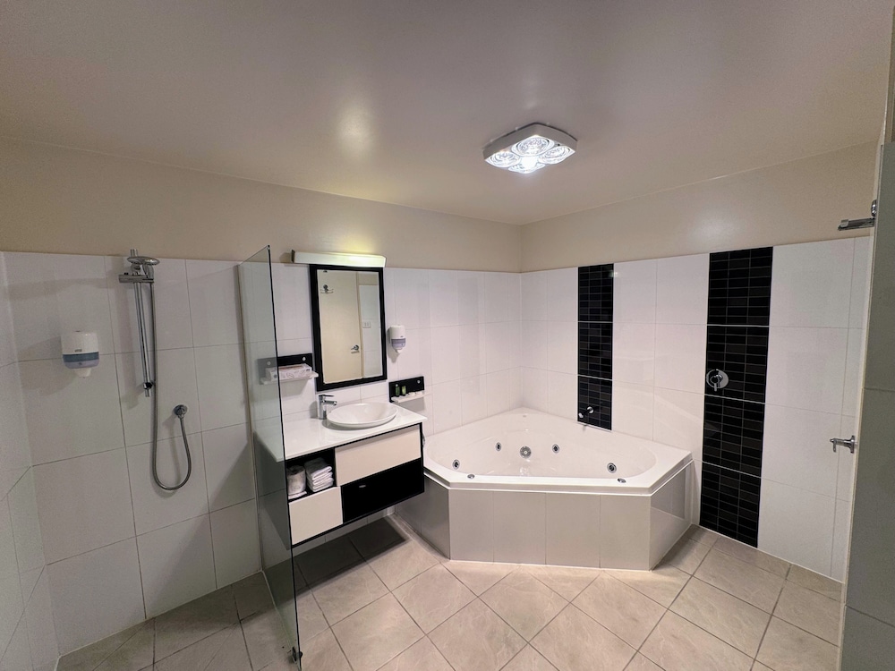 Best Western Lufra 50/50