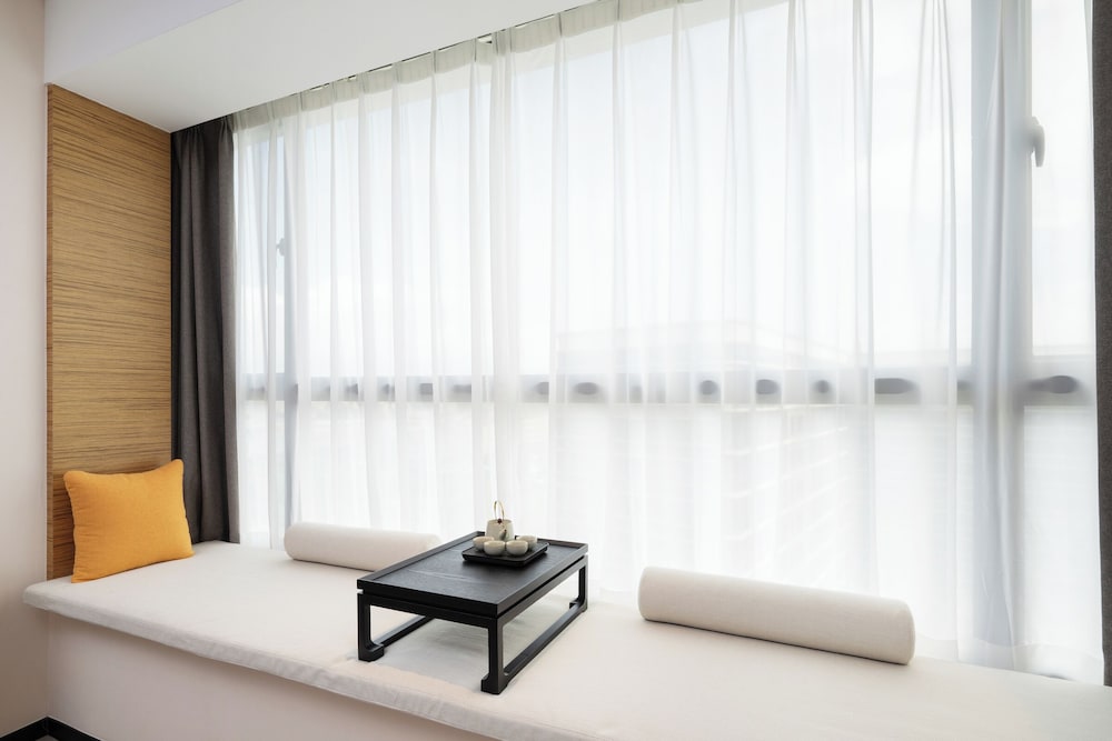 Mercure Guangzhou Baiyun International Airport 29/44