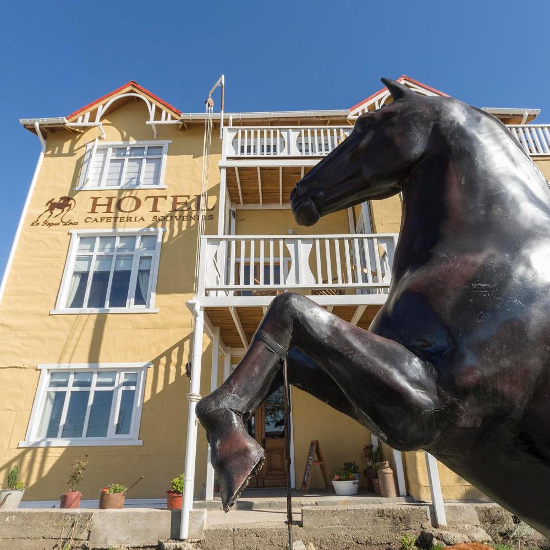 Hotel La Yegua Loca 39/50