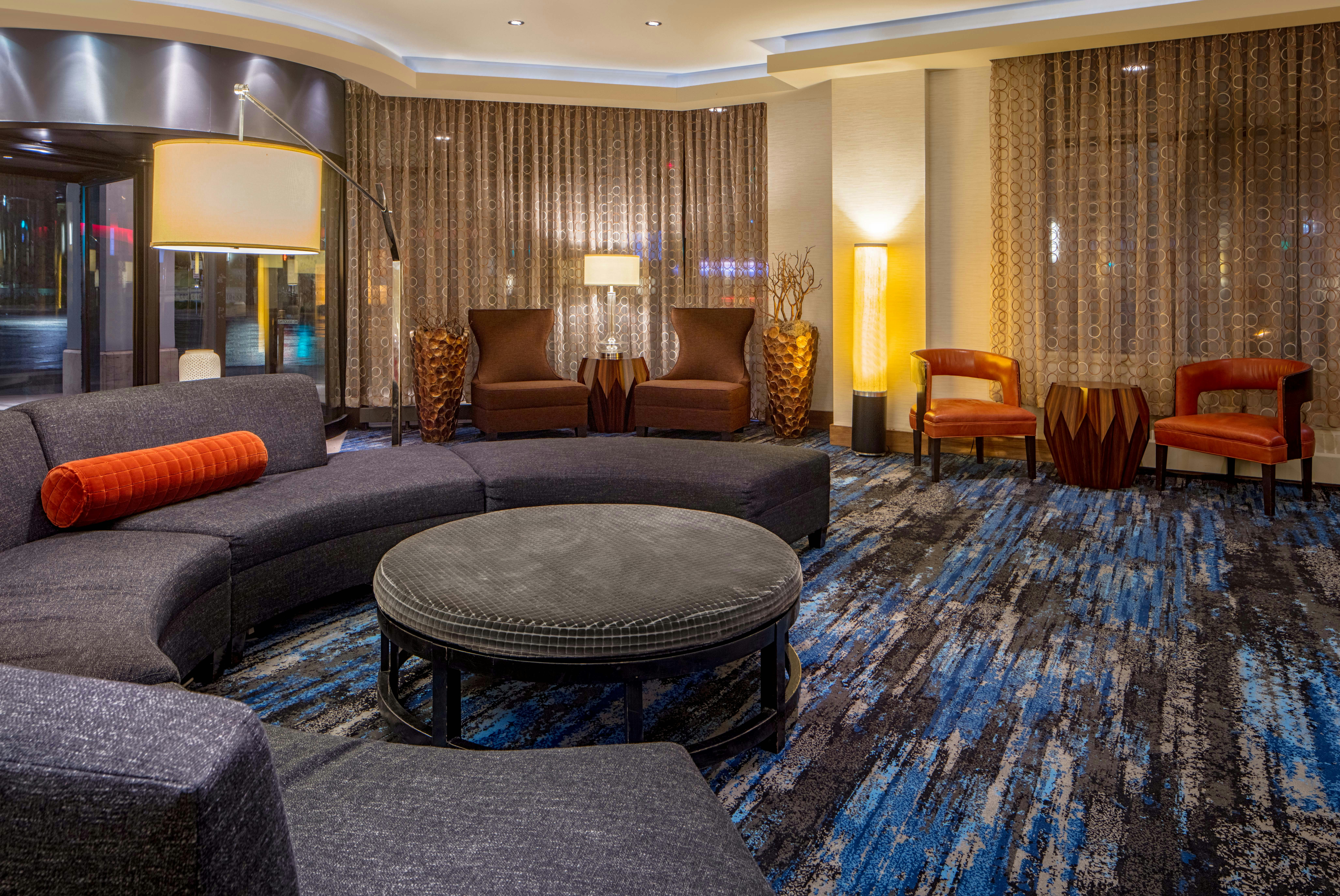 DoubleTree Suites by Hilton Minneapolis Downtown 21/50