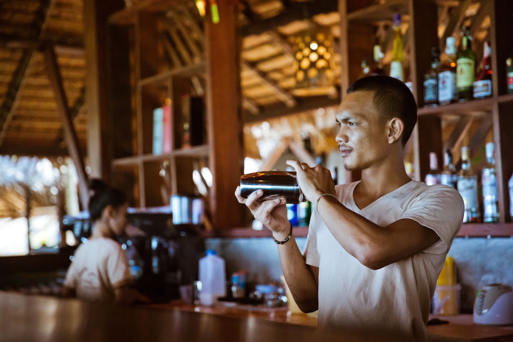 Phi Phi Phu Chalet Beach Resort 10/42