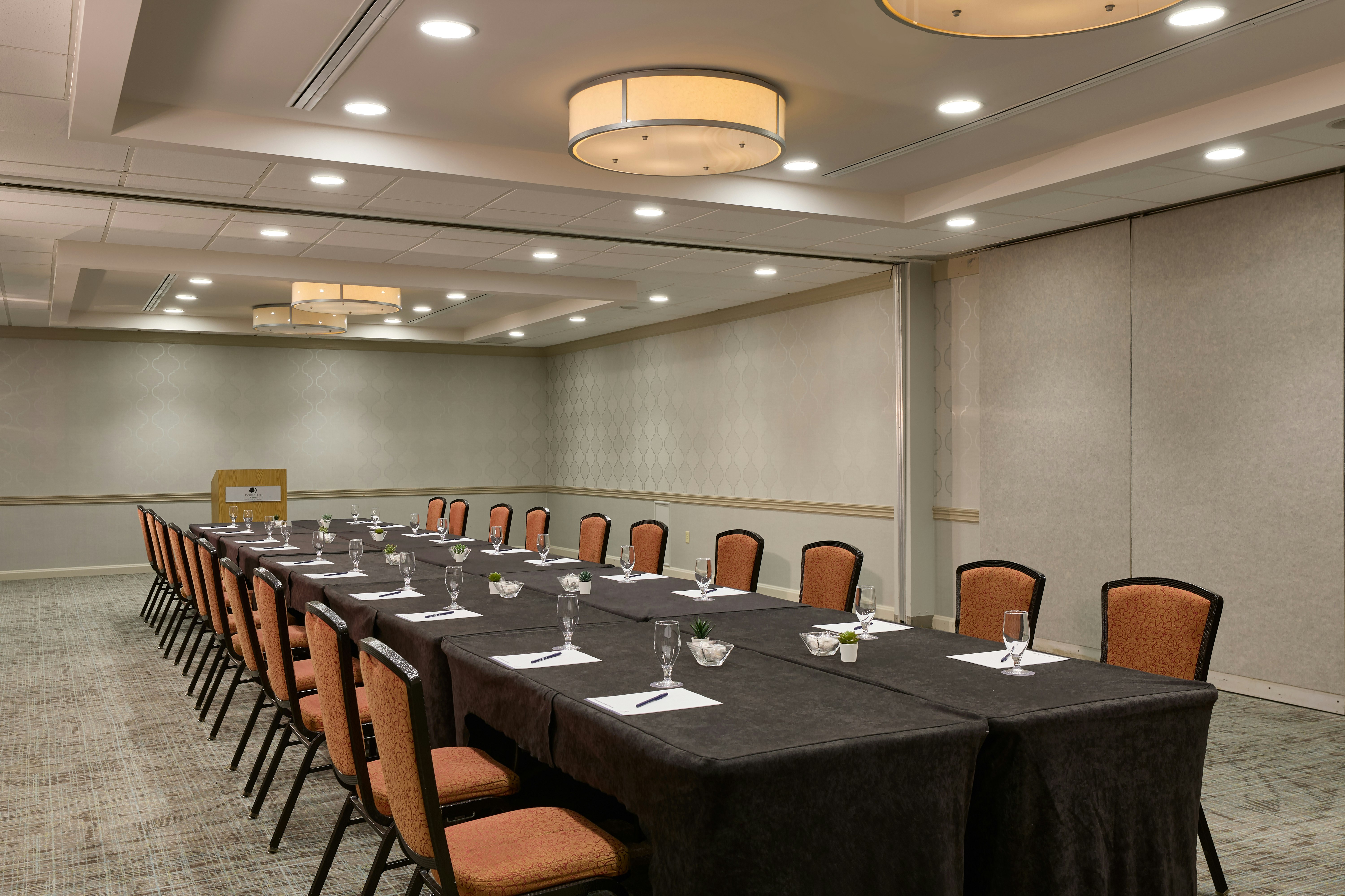 DoubleTree by Hilton Minneapolis Airport 31/35