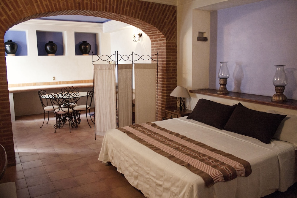 Hotel Trebol 33/59