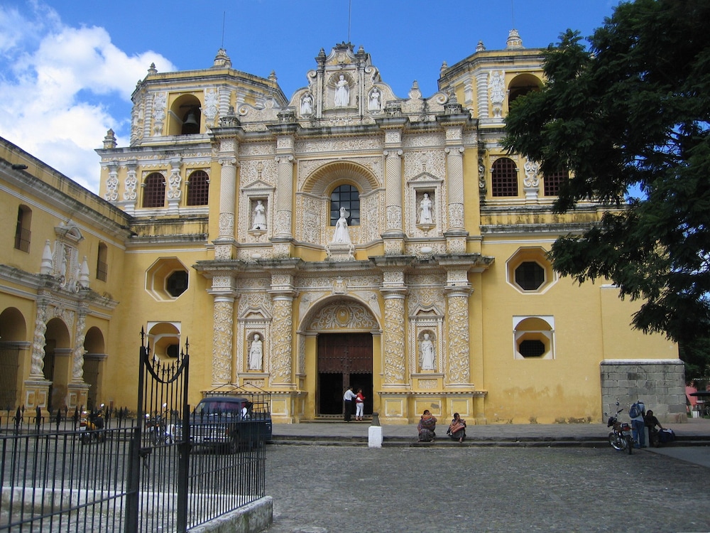 Posada de Don Rodrigo La Antigua Guatemala 60/72