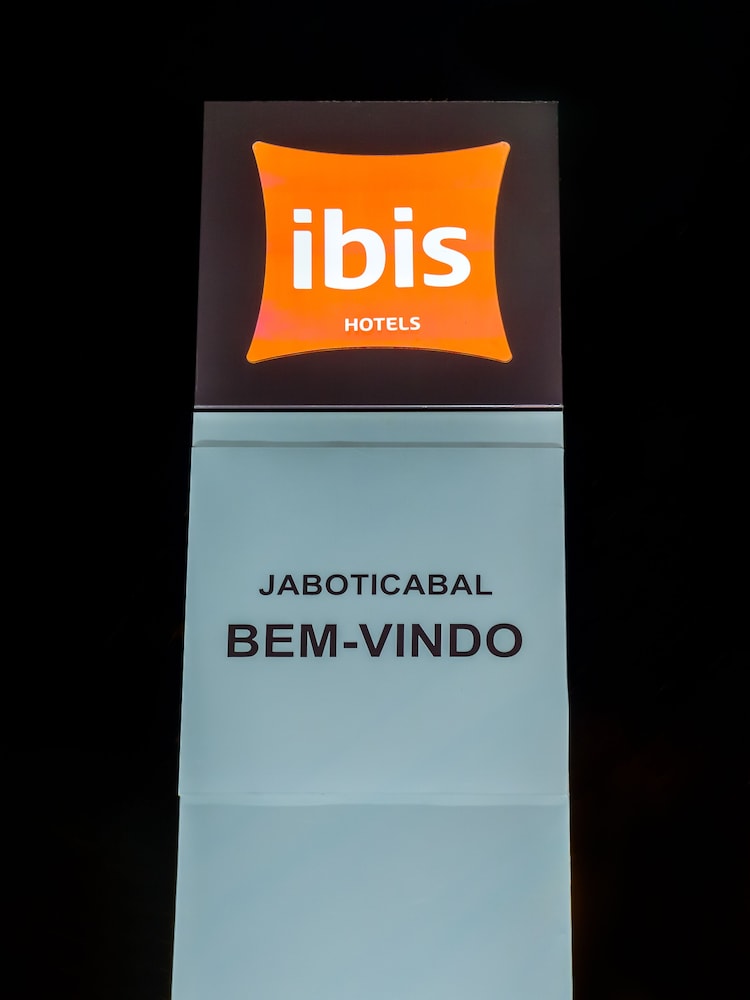 Ibis Jaboticabal 23/47