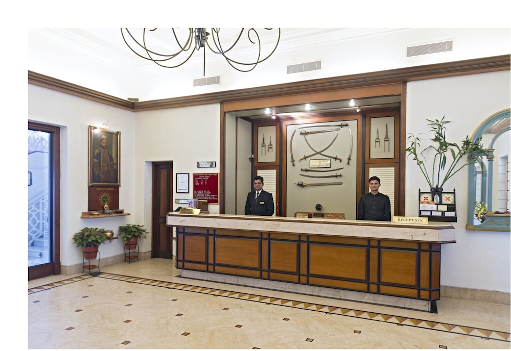 Jehan Numa Palace 13/56