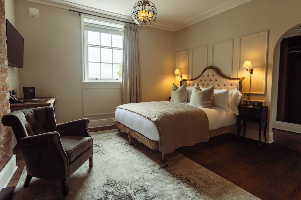 The Regency 14/49
