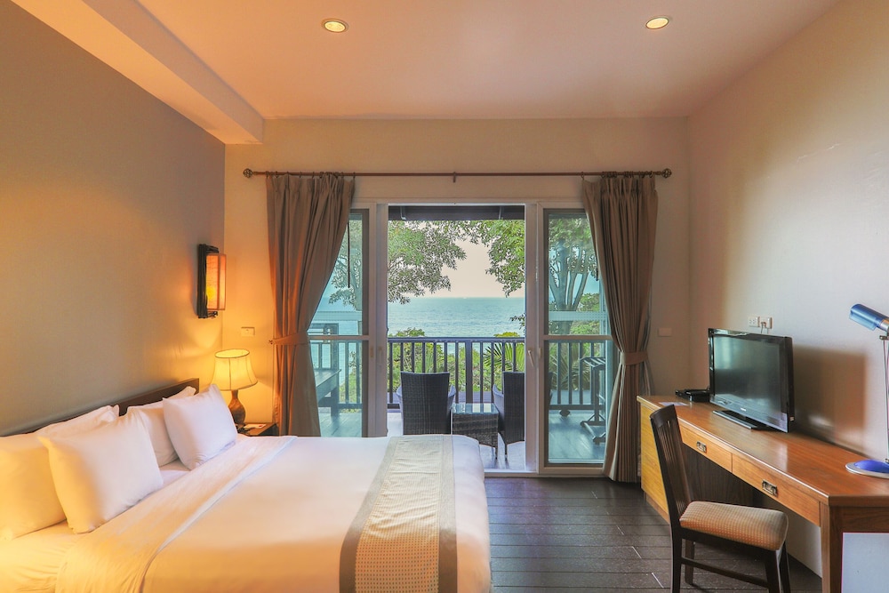 CORAL SEA VIEW STUDIO