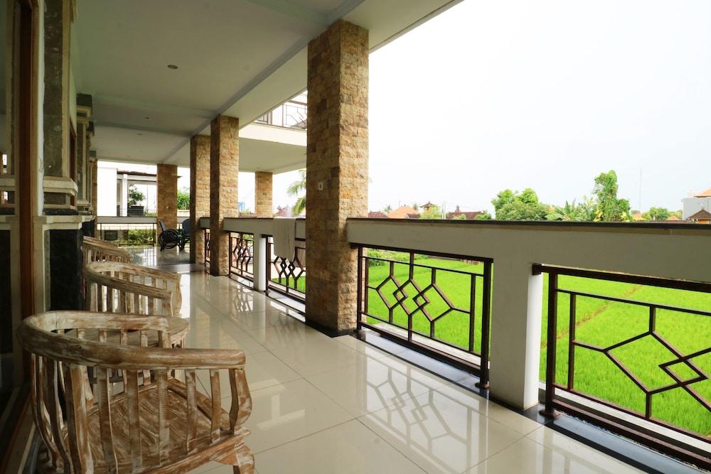 Agung Homestay 31/49