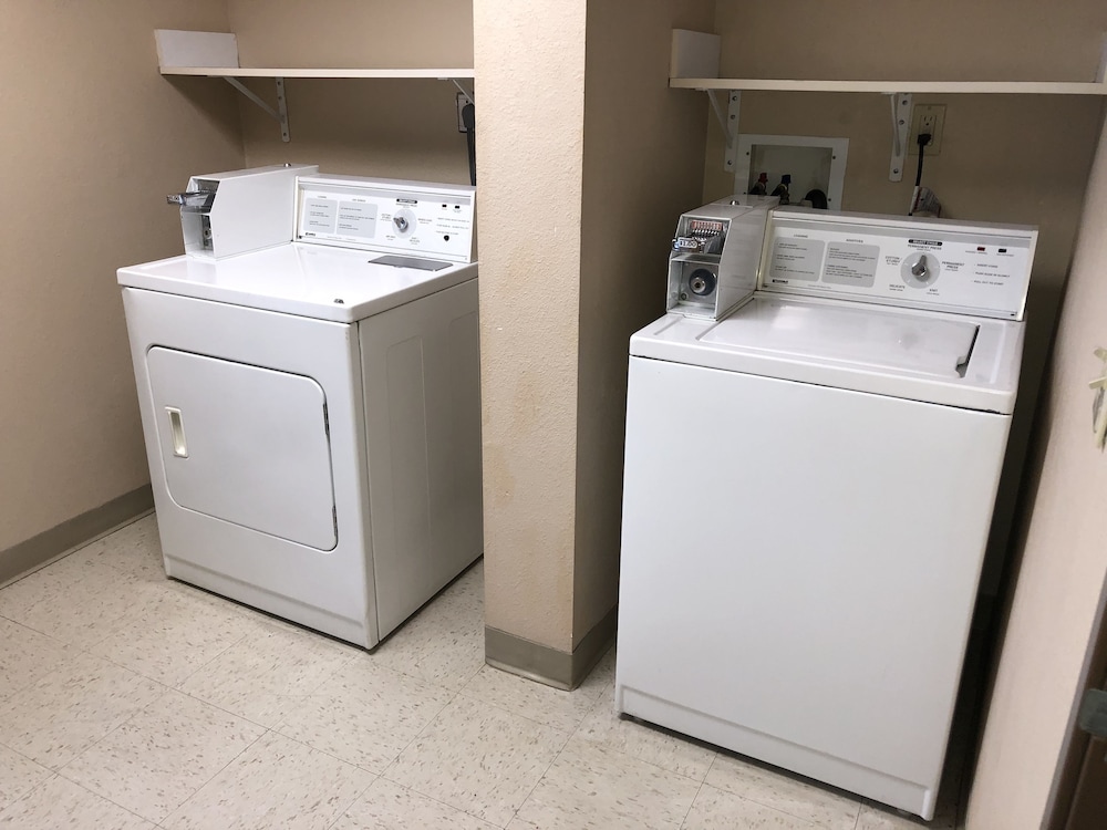 Quality Inn Atchison 13/22