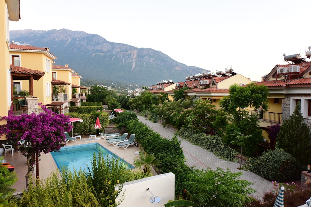 Perdikia Hill Family Resort Villas 59/68