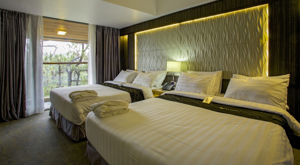 Le Monet Hotel 15/52