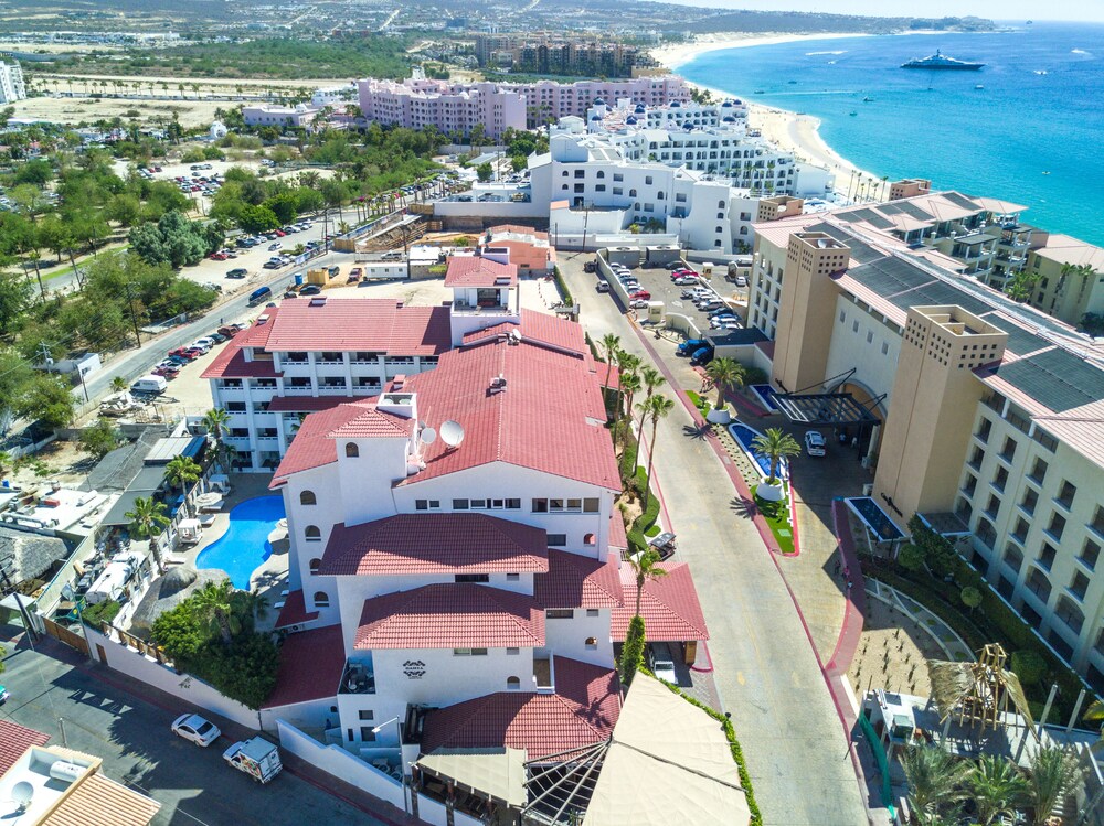 Bahia Hotel and Beach House 4/76