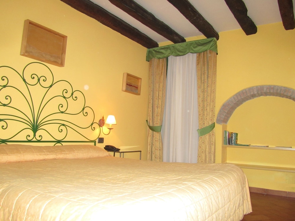 Hotel Borgovico 7/60