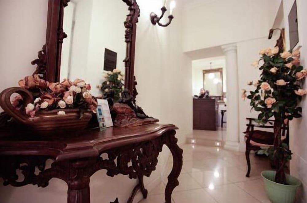 La Maison De Marta 21/28