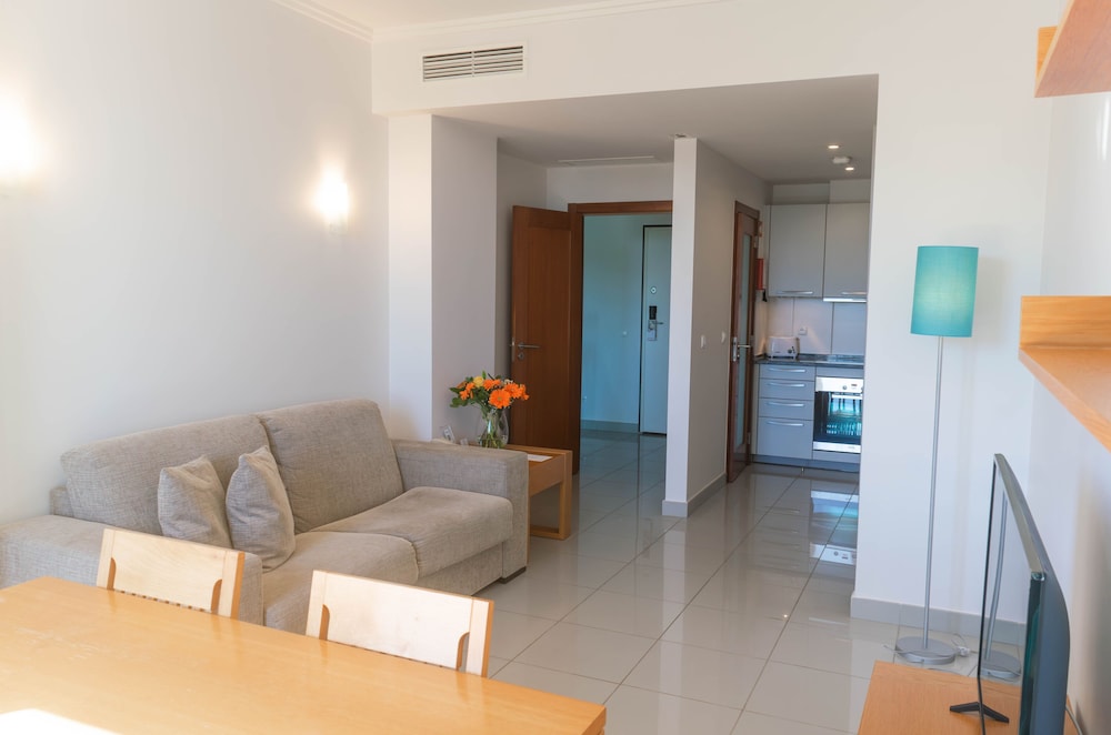 Villa Doris Suites 36/59