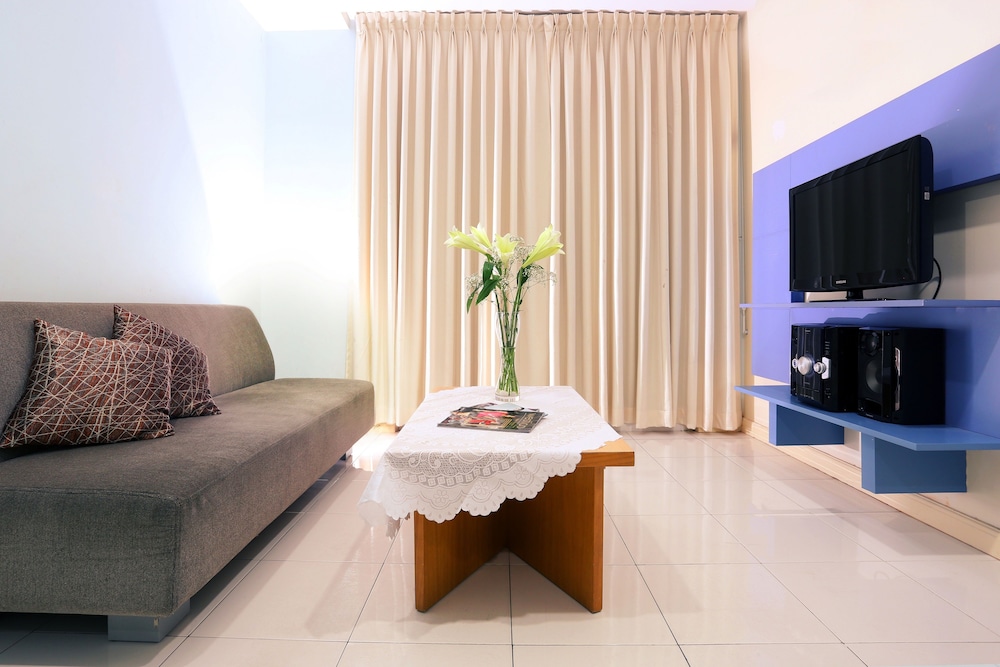 JinHold Service Apartment 11/18