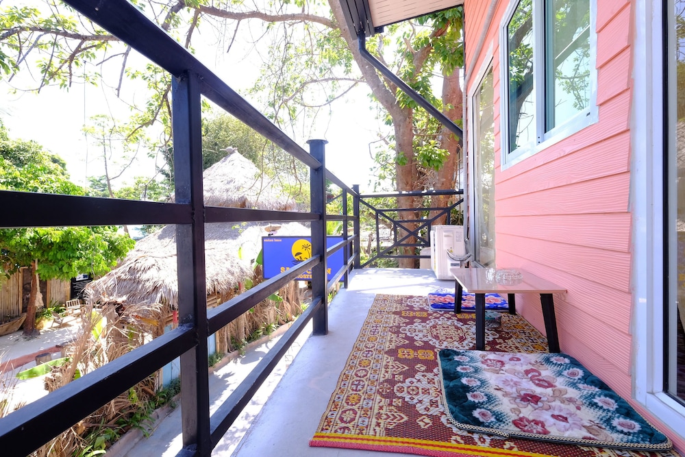 Sang Chan Hostel 25/32