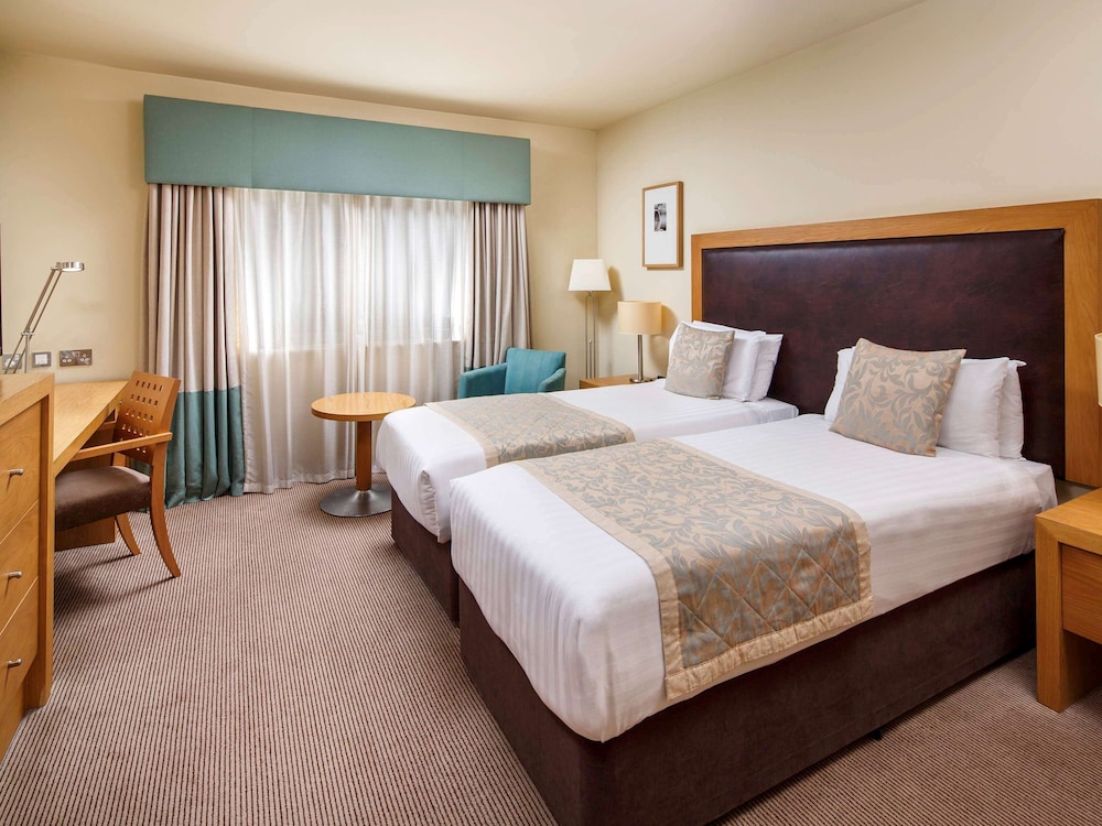 CLASSIC, TWIN BEDS