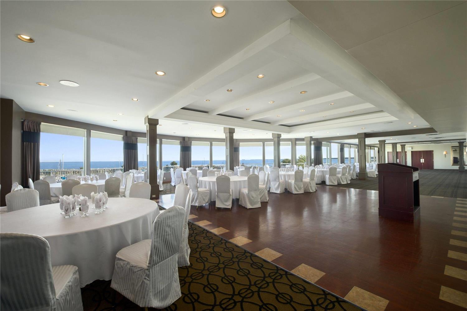 Ramada By Wyndham Jordan/Beacon Harbourside Resort 16/40