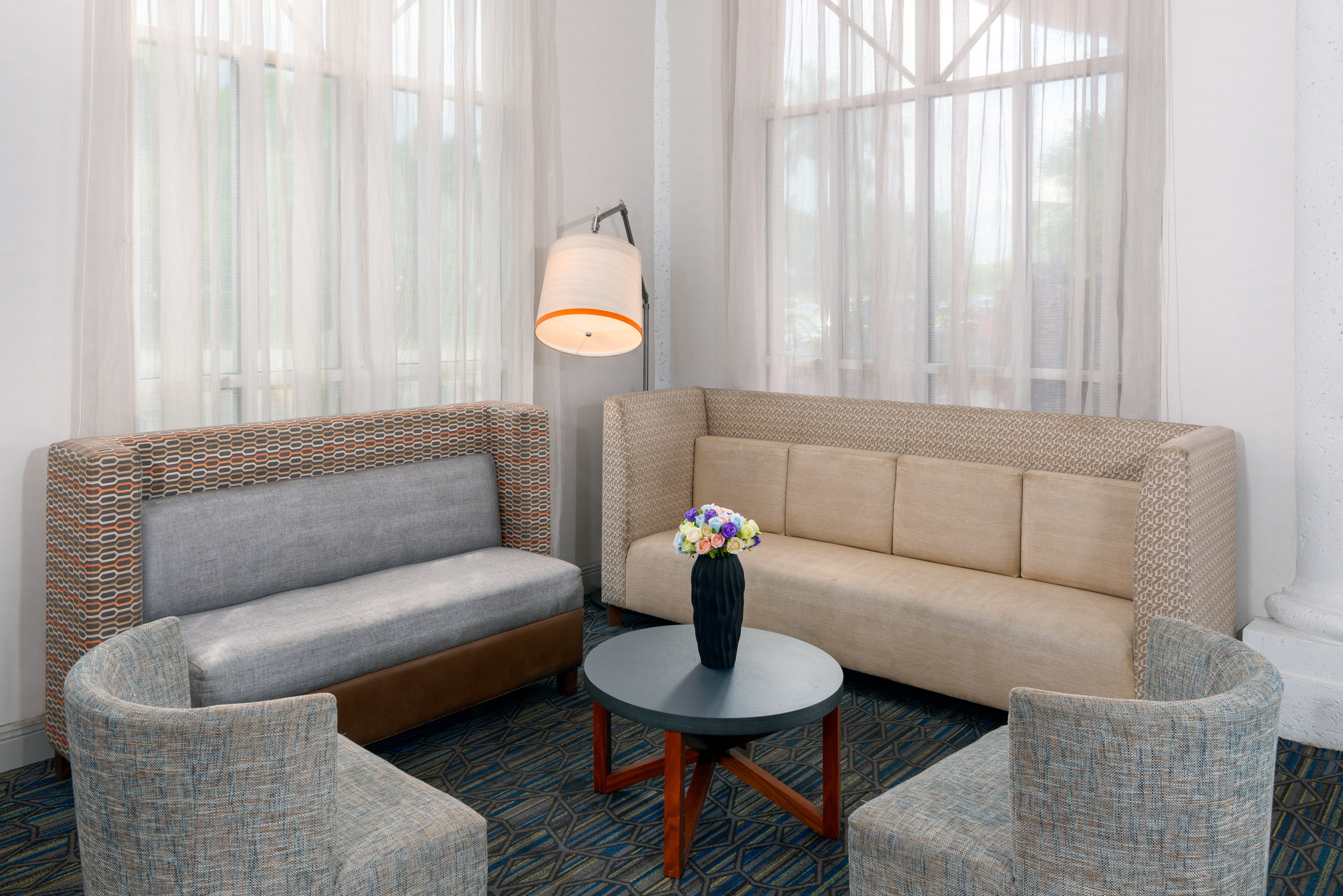 Holiday Inn Express Miami Airport Doral Area 37/71