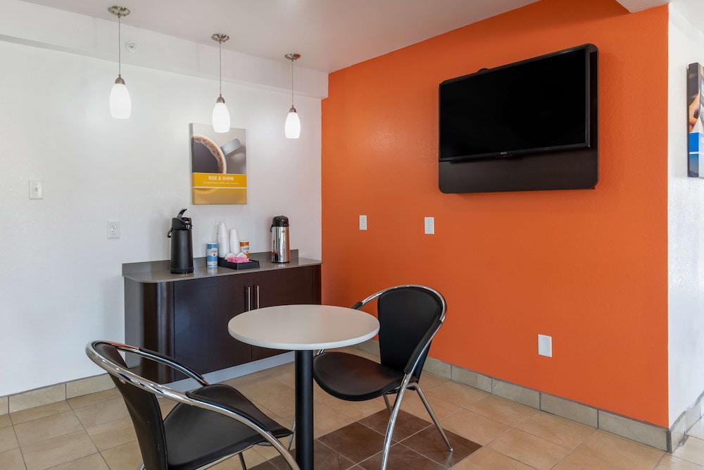 Studio6 Bryan Tx University Area 27/43