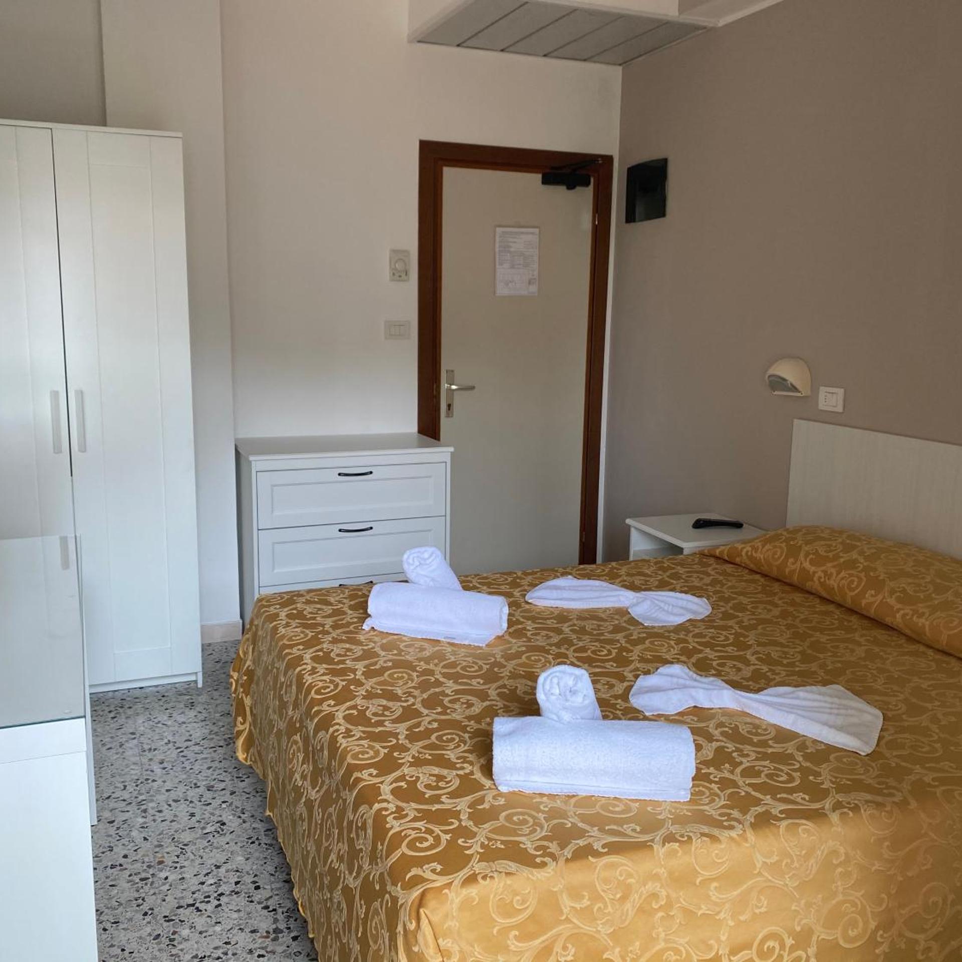 Hotel Modenese 16/50