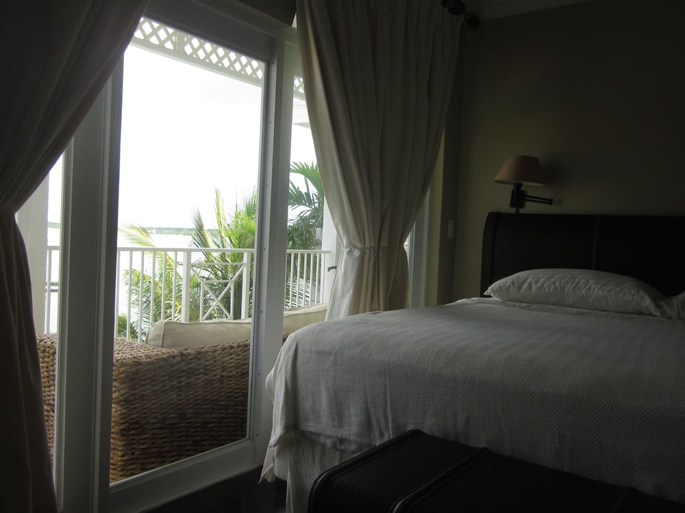 February Point Resort Estates Bb1 11/50