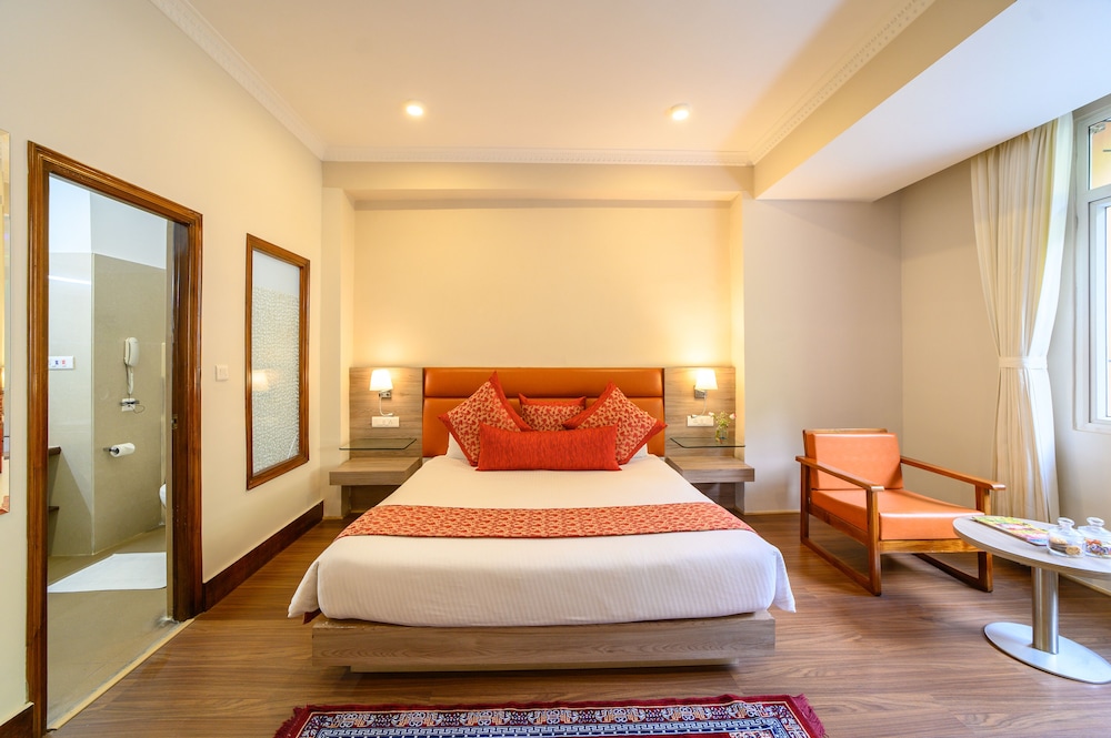 EXCLUSIVE, DOUBLE BED
